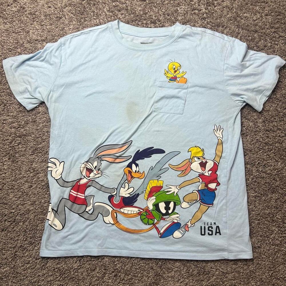 Looney tunes team usa size